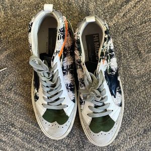 Golden goose sneakers size 38, worn twice